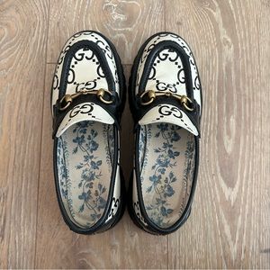 Gucci Women’s leather lug sole loafers